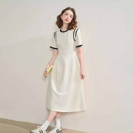 优雅文艺风撞色短袖连衣裙女夏季复古设计感中长裙V1450911 商品图1