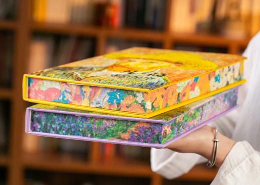 《凡·高 守望星空》+《莫奈 追寻光影》典藏礼盒版 (全2册）， 豪赠4大赠品， 一眼惊艳的“纸上艺术之旅”， 商品图6