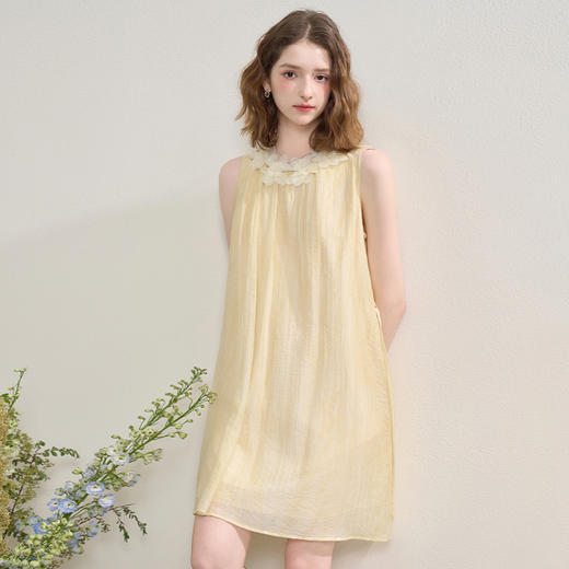 法式肌理立体花朵无袖连衣裙女夏季温柔设计感背心裙短裙V1250666 商品图3
