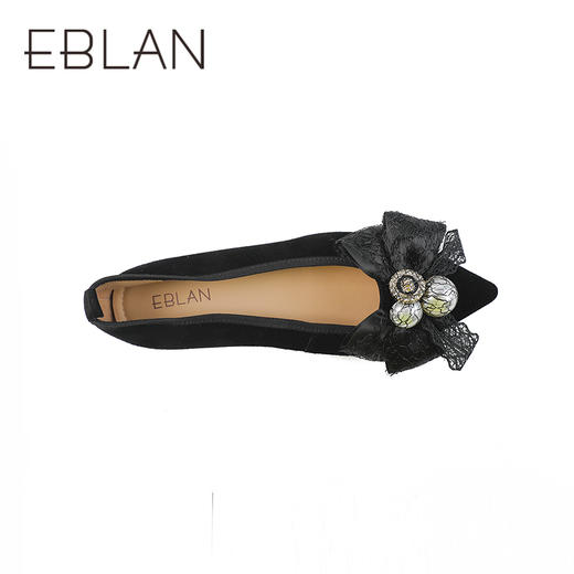 伊伴秋季尖头饰扣轻便低跟单鞋B25432663 商品图2