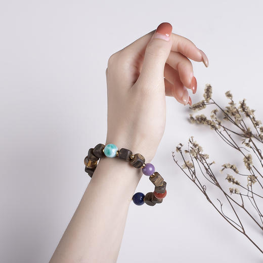 xy0445沉香+翡翠南红多宝手串 商品图8