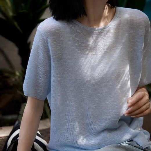 路易 阿贝格 复古圆领短袖薄上衣 清爽百搭 商品图3