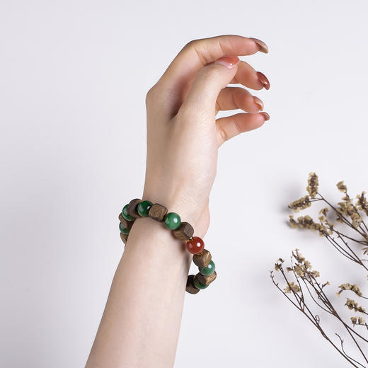 xy0442沉香+碧玉南红方形珠手串 商品图7