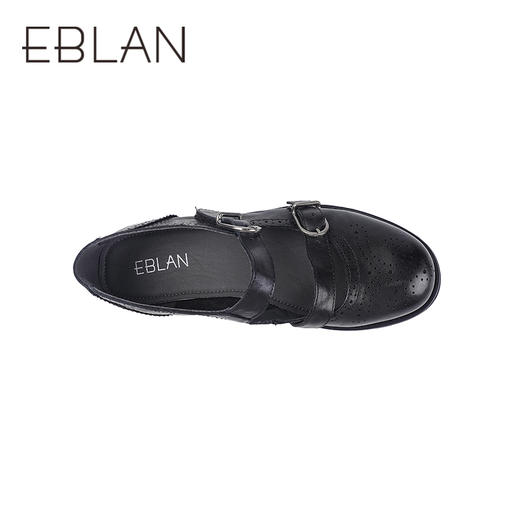 伊伴秋季复古英伦风布洛克雕花玛丽珍单鞋B25477601 商品图2