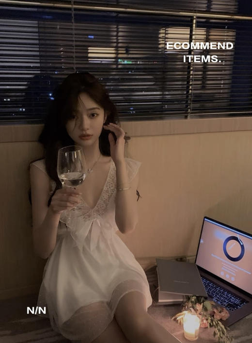 【绯雨倾城 点燃枕边人的心机睡衣】又纯又欲  一撩一个准!!绝对的斩男宝藏，若隐若现 让人欲罢不能的诱惑恰到好处的缕空 显露出旖旎风光 商品图2