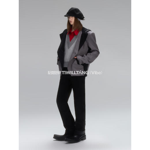 启世录TIWILLTANG"壑影霜形"定制混纺百搭亲肤大v领套头毛衫男 商品图4