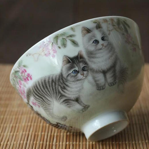 一儒堂粉彩猫咪鸡心杯 商品图1