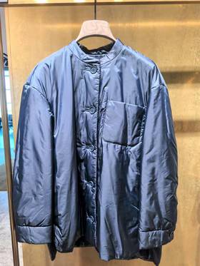 Max Mara 羽绒服女  9486045406-008 .