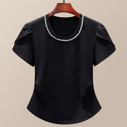 「自j」全新升级【铂金会员109/天猫149/差价40】(65242)洛诗琳时尚U领泡泡T恤2025夏装新款设计感镶钻捏褶修身上衣 商品图3