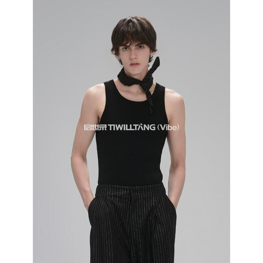 启世录TIWILLTANG“墨魄浮槎”低调奢华混纺条纹方巾男士 商品图4