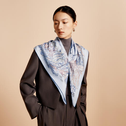 凤凰之家“海洋舞曲”88厘米双面印花大方巾 商品图2