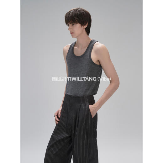 启世录TIWILLTANG“凛寒幻界”超细可机洗花织美丽诺羊毛休闲背心 商品图2