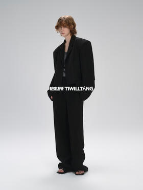 启世录TIWILLTANG“希御漫际”短款挺阔设计感慵懒袋盖西装套装