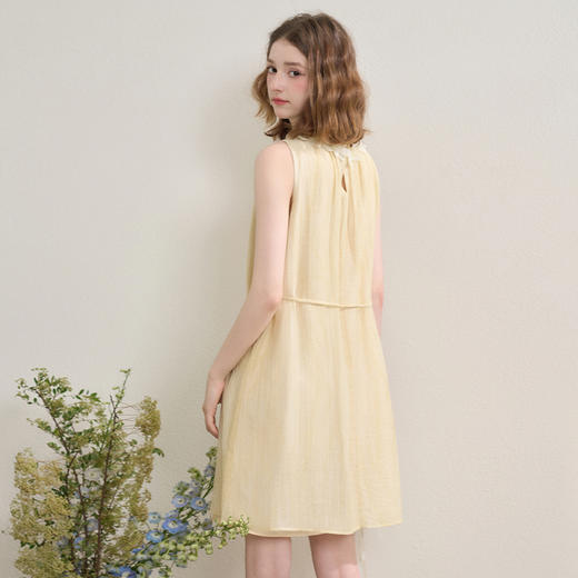 法式肌理立体花朵无袖连衣裙女夏季温柔设计感背心裙短裙V1250666 商品图4