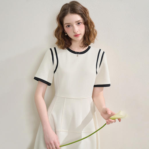 优雅文艺风撞色短袖连衣裙女夏季复古设计感中长裙V1450911 商品图2