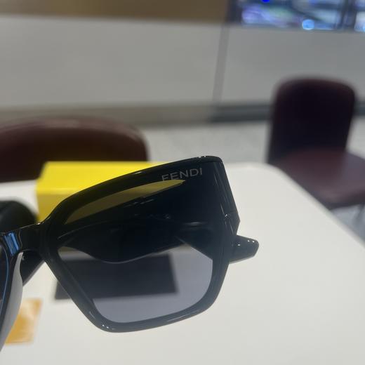 G232芬迪大框太阳镜太墨镜 商品图1