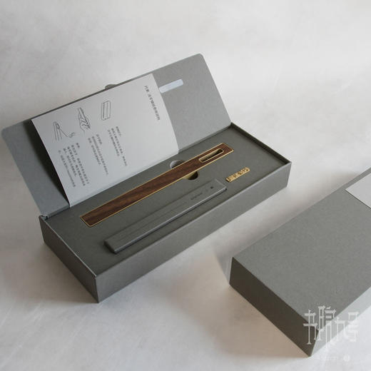 岳麓书院「实事求是」活字镇纸礼盒套装 商品图3