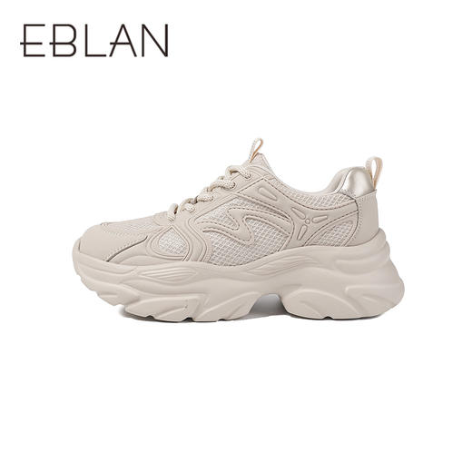 伊伴秋季亲肤鞋垫轻盈厚底单鞋B25427201 商品图1