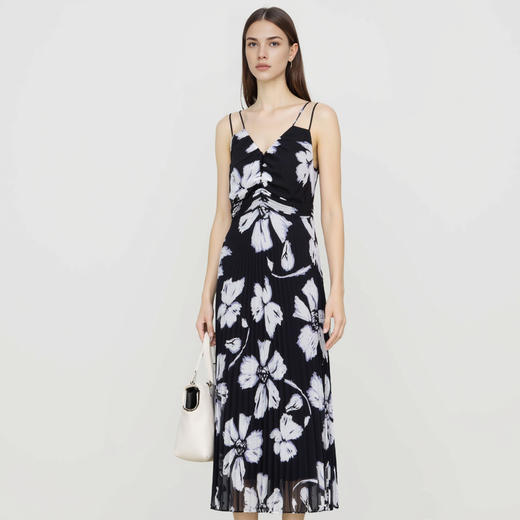 EITIE爱特爱秋新款气质通勤V领印花显瘦连衣裙7907603 商品图2