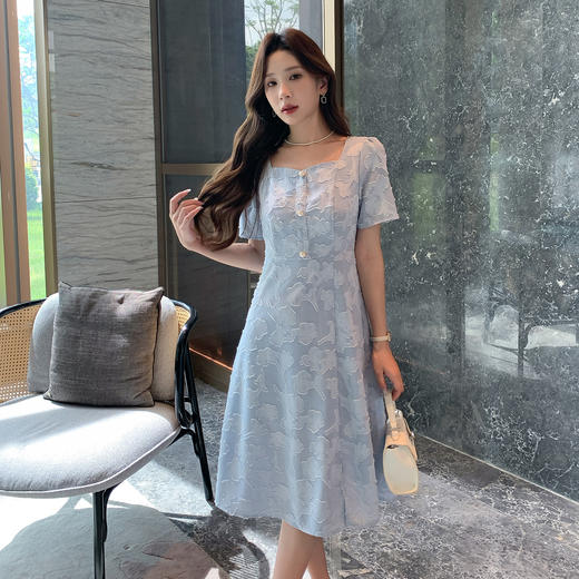奢姿大码女装2025夏季减龄提花设计时尚连衣裙胖妹妹方领轻奢裙子9952869790 商品图1