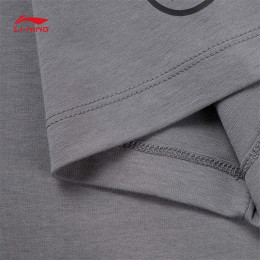 李宁韦德 x Jay Flow联名系列男子冰感舒适吸湿排汗宽松短袖文化衫AHSVA09 商品图6