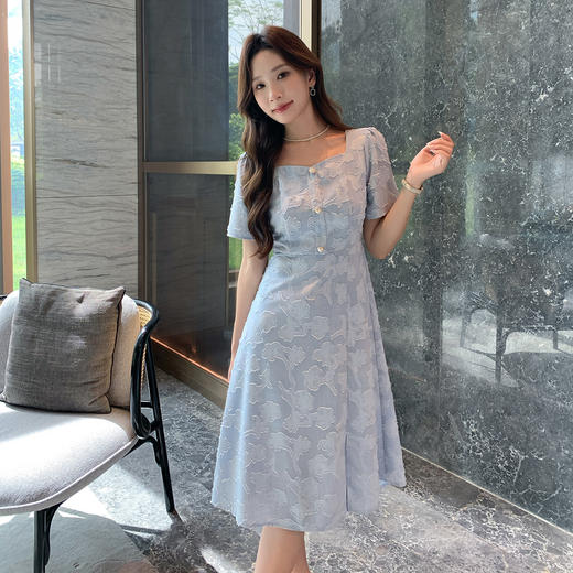 奢姿大码女装2025夏季减龄提花设计时尚连衣裙胖妹妹方领轻奢裙子9952869790 商品图2