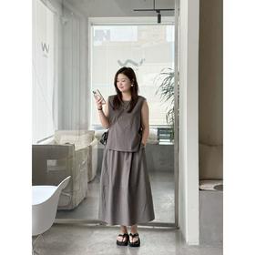 2025新品 佳佳同款【晚风电台】圆领无袖简约感素雅上衣+松紧腰立体缝线半裙