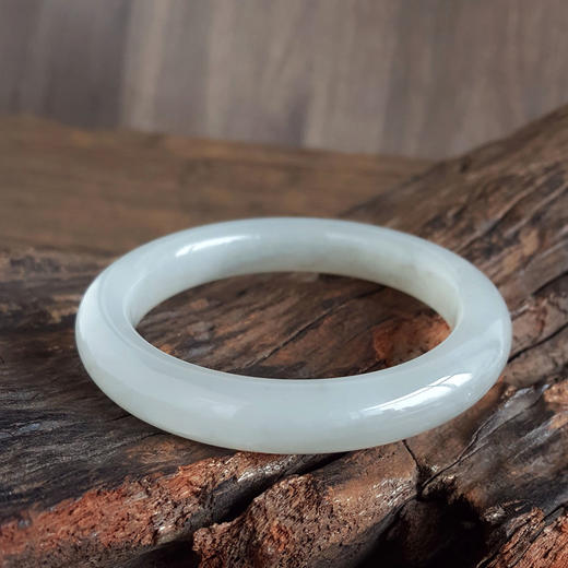 【天然正品】天然青海料烟灰色56号和田玉手镯55.8MM女士现售价：780特价！060725NJS03 商品图6