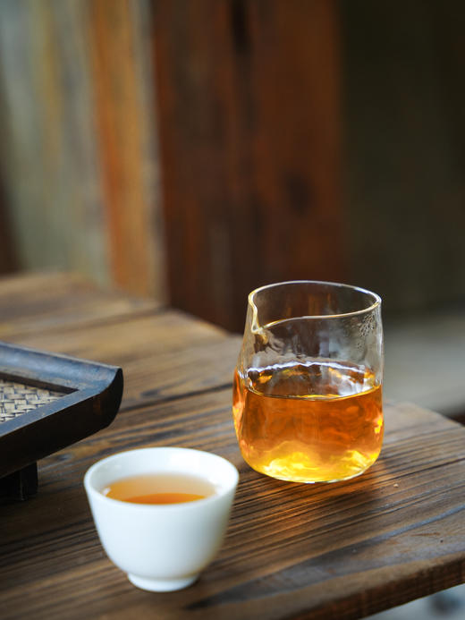 超级福利补贴【十年陈铜箐河】【限购4提】 2015年头春古树 纯料普洱生茶散茶500g 商品图2