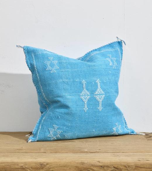 伽罗 JALO 摩洛哥进口手工龙舌兰丝抱枕【蓝绿色&蓝色】约50x50cm 商品图4