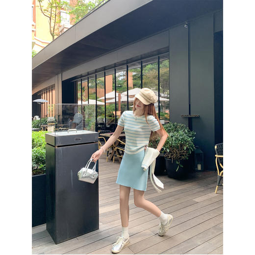 <曾小咸推荐>现货秒杀！卖完不补 ！微信打折价！披肩条纹针织T恤 日常169.99 立减80 秒杀89.99！ 商品图4