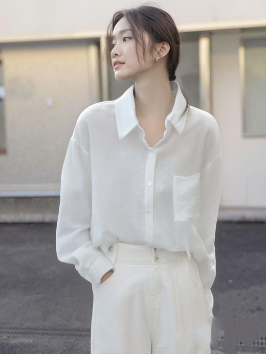 【新品推荐】瑟俪品牌-094B宽松薄款衬衫防晒外套-喜出 商品图4