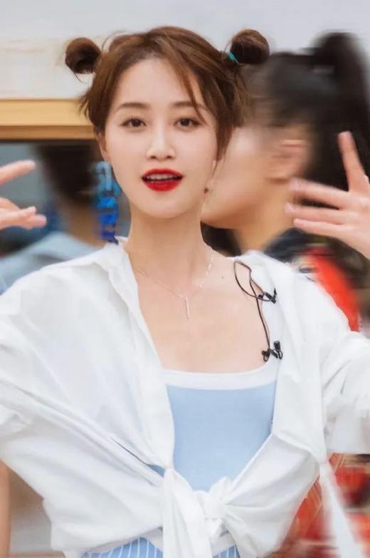 何F镶钻许愿火柴项链，许愿不是等待流星，而是做自己的点火人 商品图1