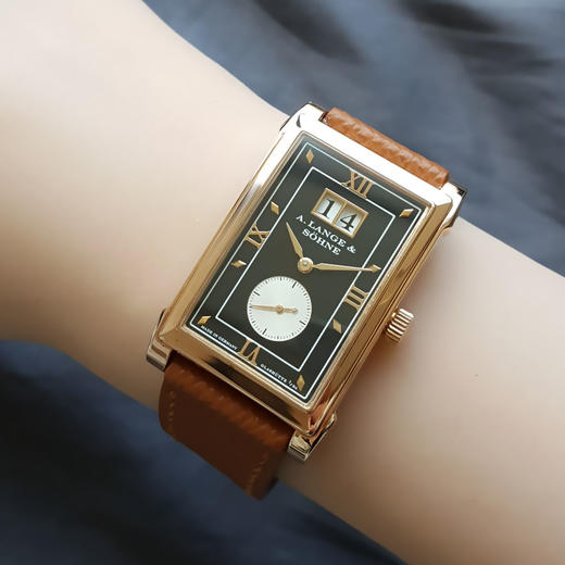 【95新】A. Lange & Söhne 朗格卡巴莱系列107.031手动机械机芯27*43MM（含表耳）大日历030725NJS08 商品图8