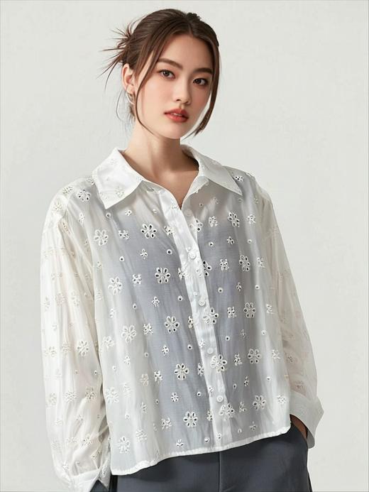 100%天丝【新品推荐】23110重工刺绣花朵防晒外套-喜出 商品图2