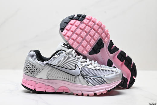 耐克Nike Zoom Vomero 5复古休闲运动跑步鞋HF1877-001男女鞋 商品图4