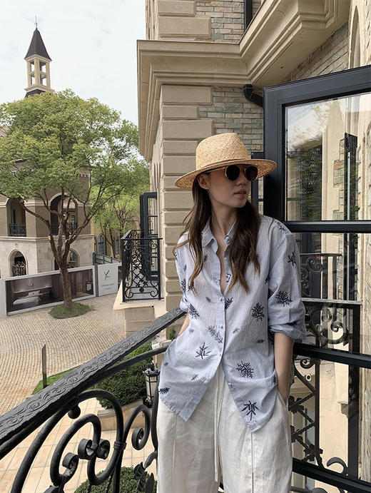 小众原单高阶时髦棕榈树下刺绣条纹衬衫 商品图12