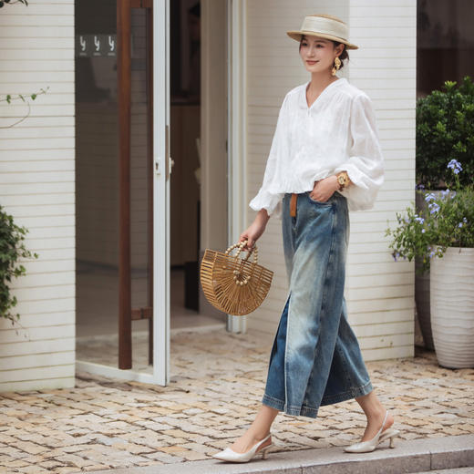 【林栖设计小店】（现货）苎麻衬衣绣花百搭气质宽松显瘦2025秋季新款V领上衣女F1953199 商品图5