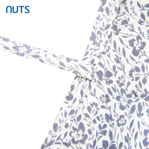 NUTS商场同款夏季小清新气质V领不规则碎花短袖连衣裙423101055 商品图3