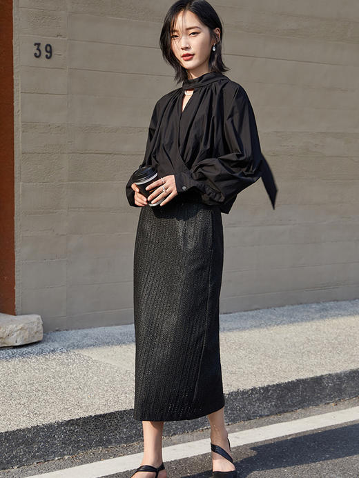 秋季新款黑色亮丝半身裙女 中长款修身显瘦包臀一步裙 商品图1