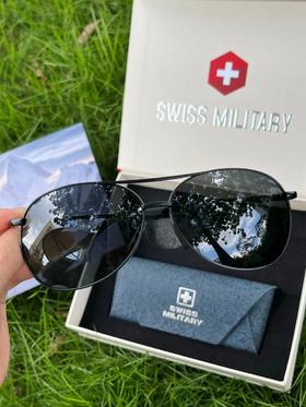  「瑞士军工」墨镜！强光、反光、雨天，一镜搞定！完美保护眼睛健康！