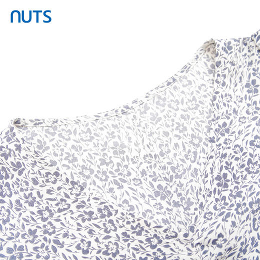 NUTS商场同款夏季小清新气质V领不规则碎花短袖连衣裙423101055 商品图2