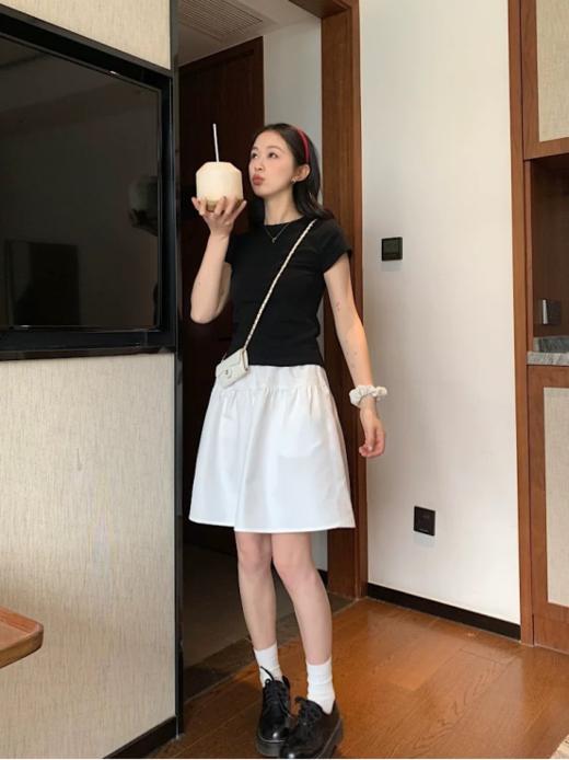 闭眼冲🔥这个夏天百搭时髦就靠它了❗【仟梓赫 日系休闲松紧半身裙】❗遮肉显瘦又减龄💪🏻怎么穿都好看💯小个子也可以驾驭❗ 商品图2