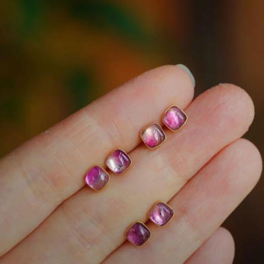 龢盒原创 18k玫瑰色碧玺耳钉 商品图1