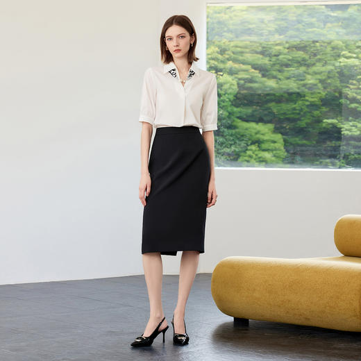 IWY/夏季新款气质通勤白色衬衫女休闲舒适百搭丝巾翻领衬衣B558+S2298 商品图2