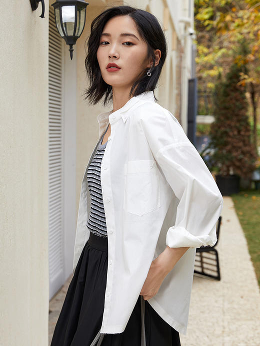 慵懒又随性！白色宽松衬衫，解锁叠穿新风尚 商品图0