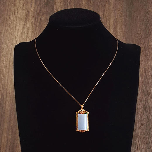 【天然正品】A货翡翠AU750玫瑰金镶钻镶天然细腻糯种平安无事牌紫罗兰翡翠吊坠项链41.5*19.2*10.0MM（皆取最大值）女士现售价：5880！020725AH17 商品图10