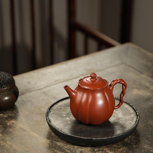 龙德堂陶艺 汤宣武制《花开佛现》210cc 原矿大红袍  库存请咨询客服 商品图2