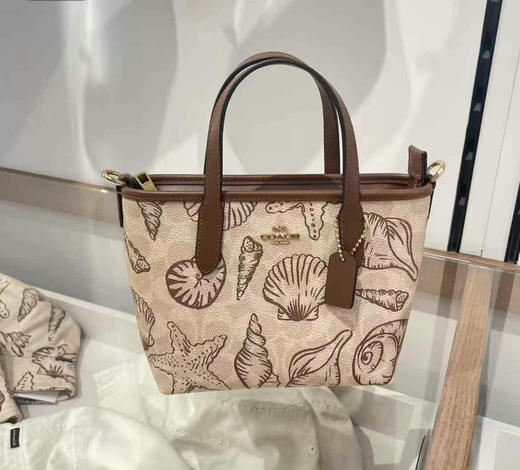 好折！Coach 海滩风拉链托特包 大号￥1850 迷你￥1250直邮到手 商品图0
