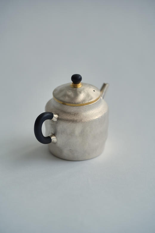 守艺·奇石形小银壶 长宽高约为9*6*7.5 克重约 118 克 130 毫升 商品图3